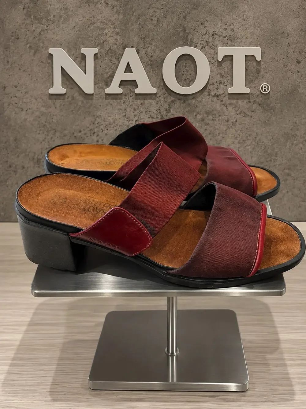 Naot Westport Red Combin Slide Sandals EU 39 US 8 8.5 Leather Comfort